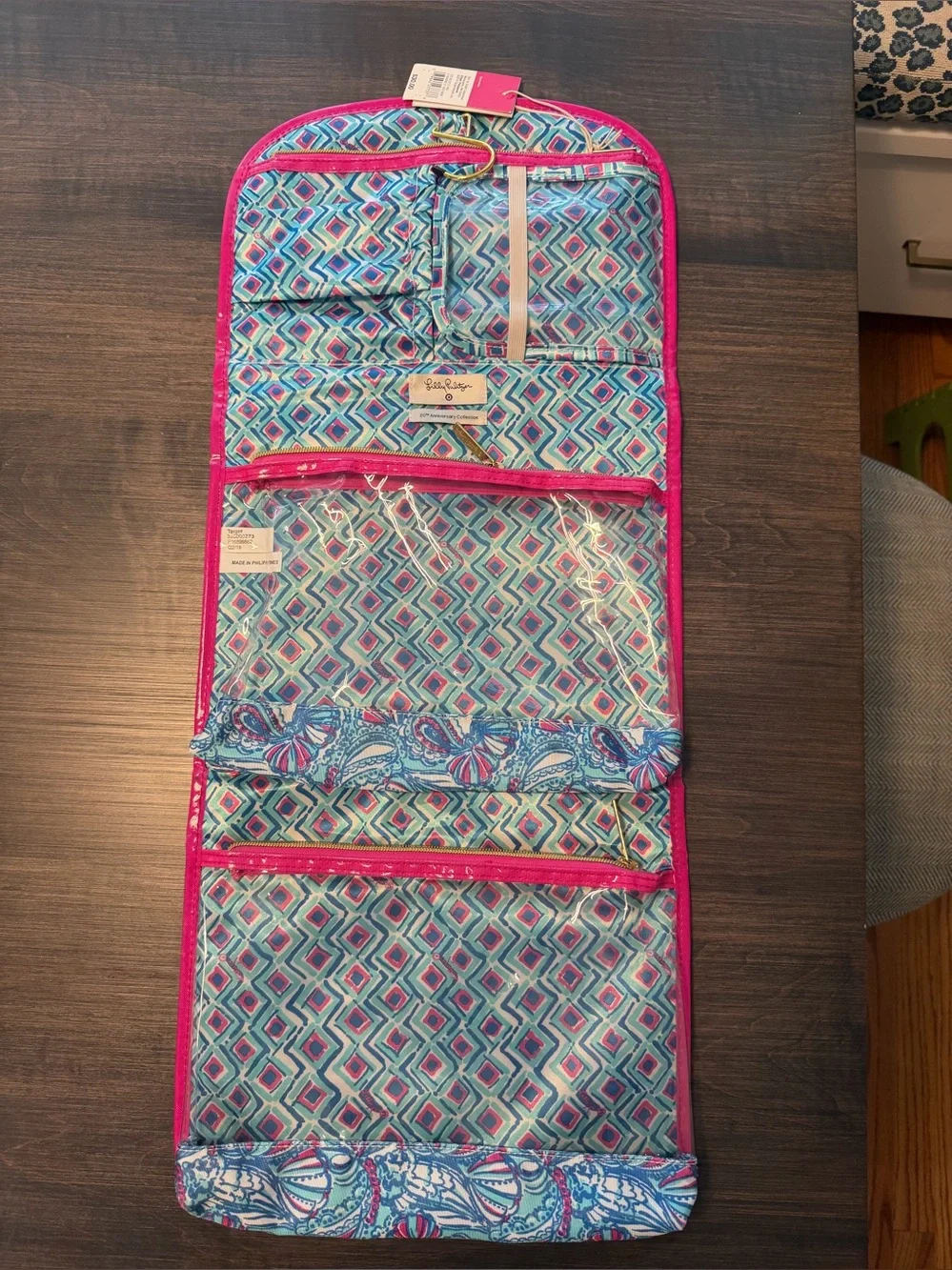 Lilly Pulitzer for Target Hanging Travel Valet Toiletry Organizer NWT RARE